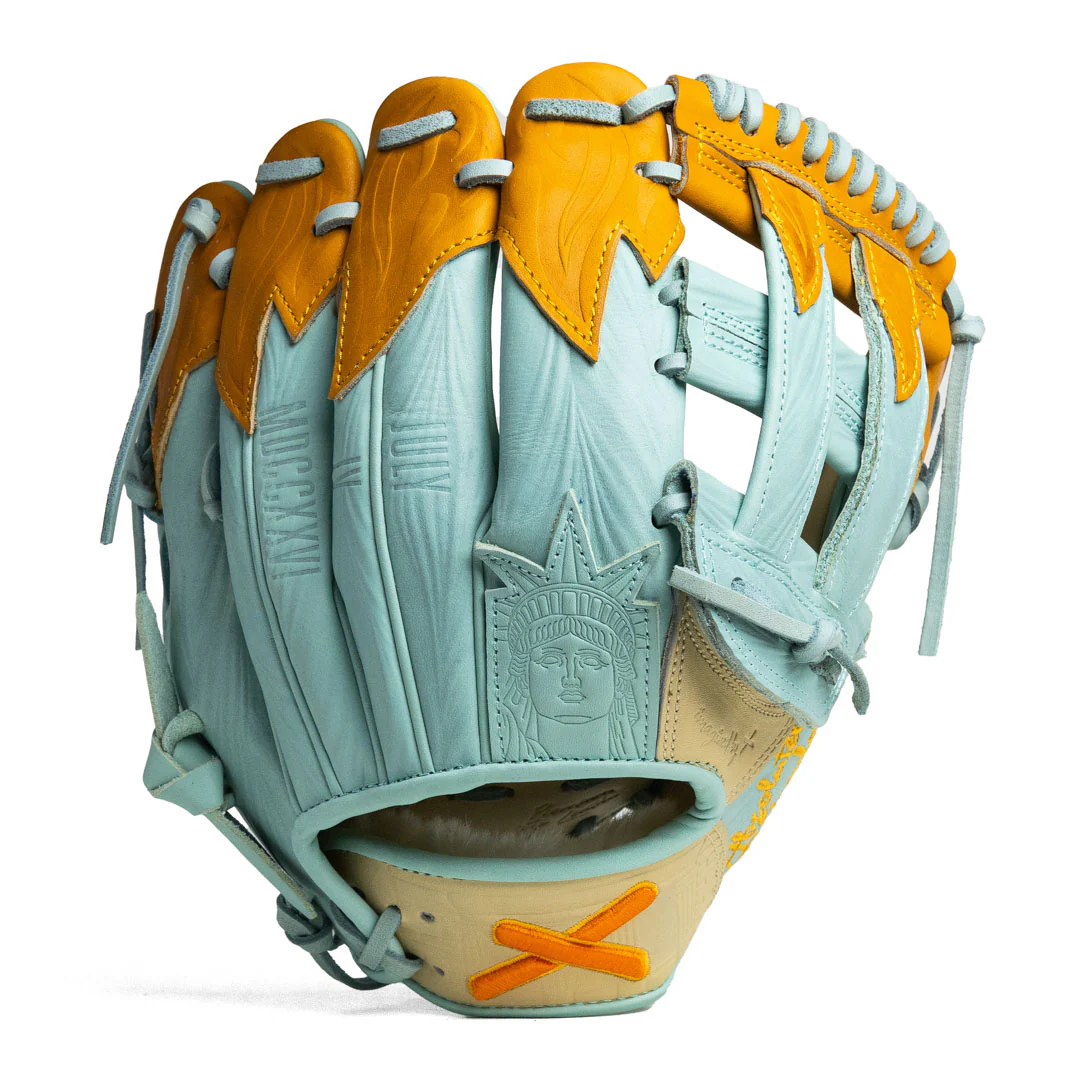 baseball & softball gloves